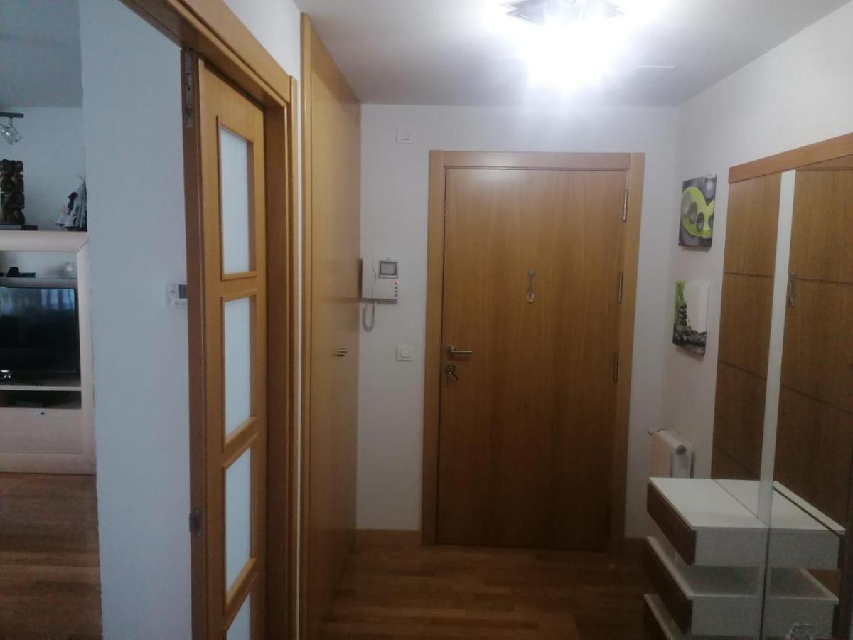 Apartamento Praga Витория-Гастейс Екстериор снимка
